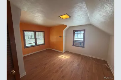 9930 Iveland Drive, Overland, MO 63114 - Photo 12