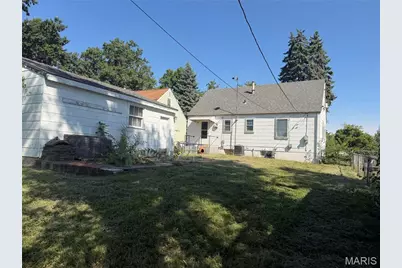9930 Iveland Drive, Overland, MO 63114 - Photo 16