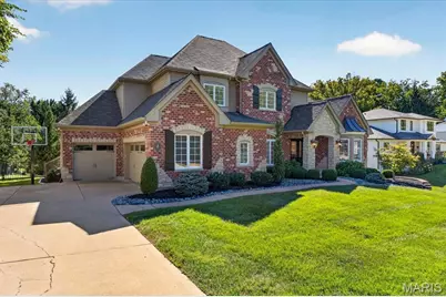 4 Colonial Hills Parkway, Saint Louis, MO 63141 - Photo 2