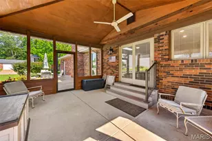 4538 Bryncastle Pl, Saint Louis, MO 63128 - Photo 10