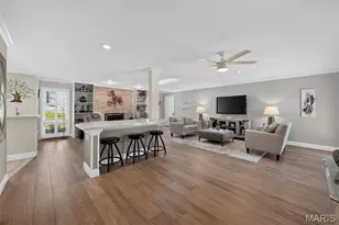 4538 Bryncastle Pl, Saint Louis, MO 63128 - Photo 2