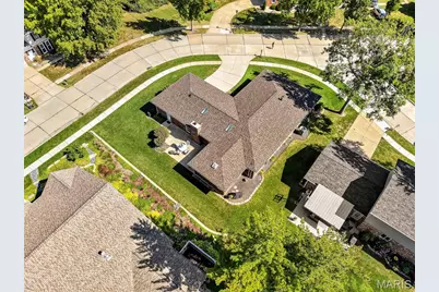 4538 Bryncastle Place, Saint Louis, MO 63128 - Photo 30