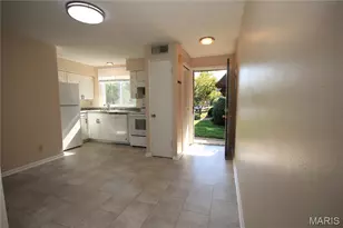 35 Tower Hill Ct, Olivette, MO 63132 - Photo 12