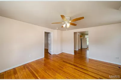 345 E Springfield Avenue, Saint Clair, MO 63077 - Photo 26