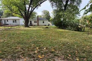 3726 Raymond Ave, Bridgeton, MO 63044 - Photo 30