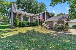 15 Cherrywood Ct, Saint Peters, MO 63376 - Photo 1