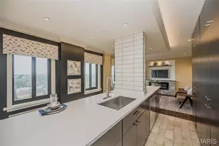 410 N Newstead Ave, Saint Louis, MO 63108 - Photo 18