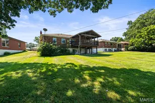10609 Knollshire Dr, Affton, MO 63123 - Photo 34