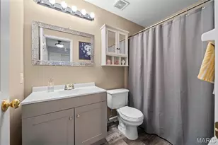 13518 Becker Pl Dr, Saint Louis, MO 63128 - Photo 26