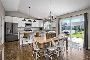 2010 Riverdew Dr, Saint Paul, MO 63366 - Photo 10