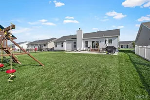 2010 Riverdew Dr, Saint Paul, MO 63366 - Photo 26
