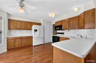 207 Spring Lake Dr, De Soto, MO 63020 - Photo 6