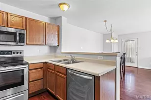 212 Countryshire Dr, Lake Saint Louis, MO 63367 - Photo 20
