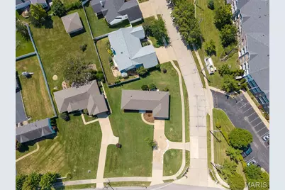 4456 Butler Hill Road, Saint Louis, MO 63128 - Photo 12