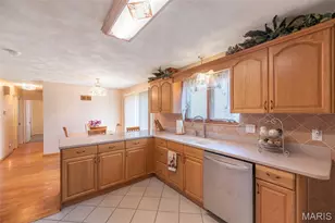 4456 Butler Hill Rd, Saint Louis, MO 63128 - Photo 28