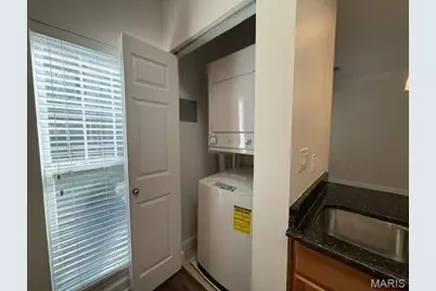 2632 McKnight Crossing Court, Rock Hill, MO 63124 - Photo 14