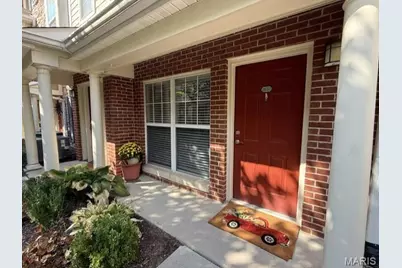 2632 McKnight Crossing Court, Rock Hill, MO 63124 - Photo 2