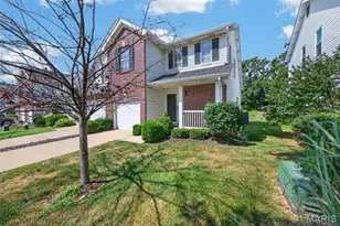 10427 Tiffany Village Ct, Saint Louis, MO 63123 - Photo 1