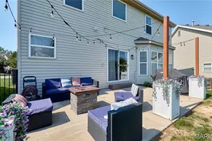 233 Spring Borough Dr, O'Fallon, MO 63368 - Photo 64