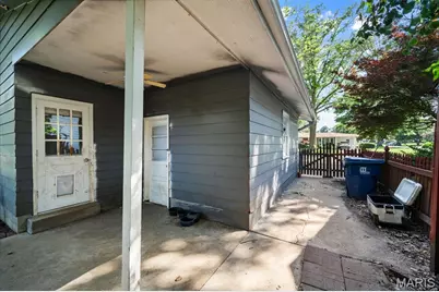 1245 Lindsay Lane, Florissant, MO 63031 - Photo 20
