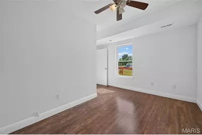 129 E Pacific Street, Pacific, MO 63069 - Photo 14