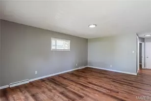 6716 Lightwood Dr, Hazelwood, MO 63042 - Photo 6
