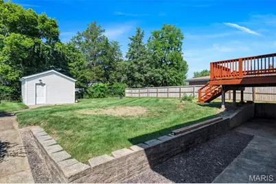648 Buckley Road, Mehlville, MO 63125 - Photo 36