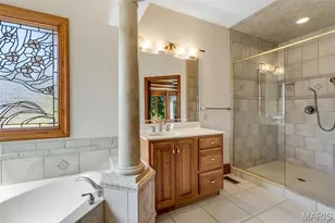 4030 Austin Dr, Saint Charles, MO 63304 - Photo 16
