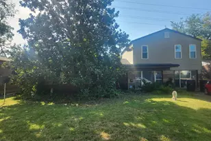 8678 Spoon Dr, University City, MO 63132 - Photo 1