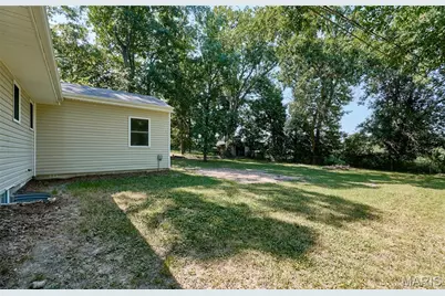 1397 Valli Lane, Saint Charles, MO 63304 - Photo 56