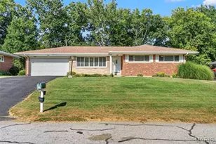 8848 Red Oak Dr, Crestwood, MO 63126 - Photo 1