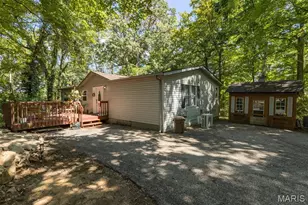 949 Romaine Creek Rd, Fenton, MO 63026 - Photo 4