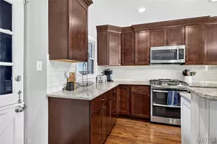 18 Chaminade Dr, Saint Louis, MO 63141 - Photo 12