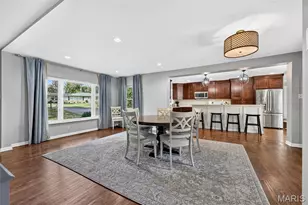 18 Chaminade Dr, Saint Louis, MO 63141 - Photo 8