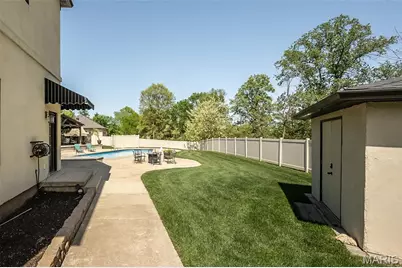 604 Glyn Cagny, Ballwin, MO 63021 - Photo 6
