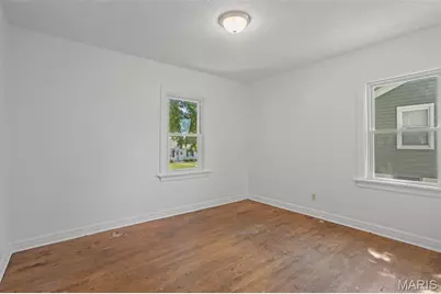 9525 Brenda Avenue, Affton, MO 63123 - Photo 14