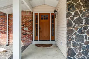 605 Forrester Dr, Ballwin, MO 63011 - Photo 4