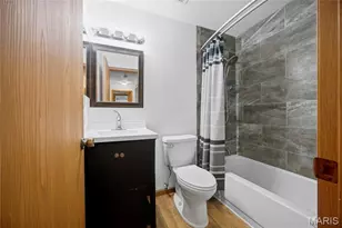 7611 Triwoods Dr, Shrewsbury, MO 63119 - Photo 10