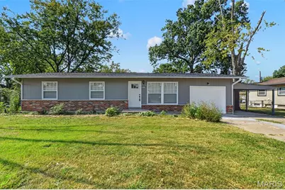 2271 Cessna Drive, Arnold, MO 63010 - Photo 2