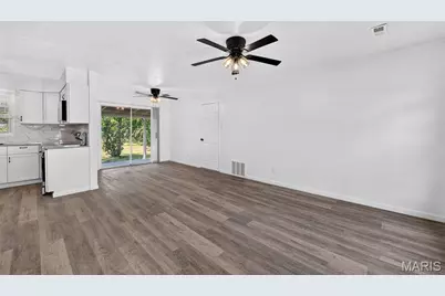 2271 Cessna Drive, Arnold, MO 63010 - Photo 10