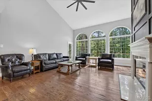 2314 Morel Ln, Saint Louis, MO 63038 - Photo 10