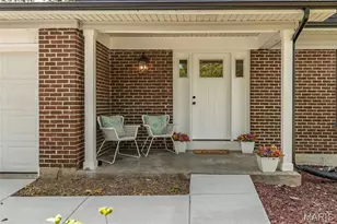 29 Mill Race Dr, Saint Peters, MO 63376 - Photo 2