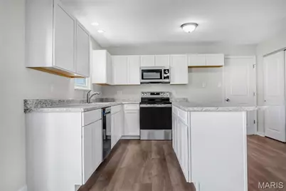 375 Albert Drive, Florissant, MO 63031 - Photo 6
