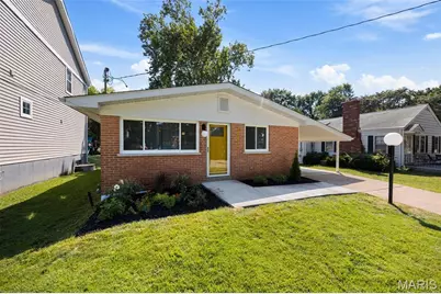 8816 Bridgeport Avenue, Brentwood, MO 63144 - Photo 2