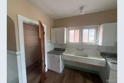 1631 McLaran Avenue, Saint Louis, MO 63147 - Photo 12