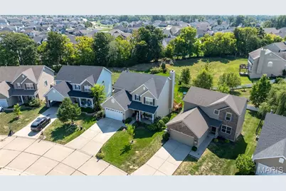 616 Prairiegate Court, Lake Saint Louis, MO 63367 - Photo 40