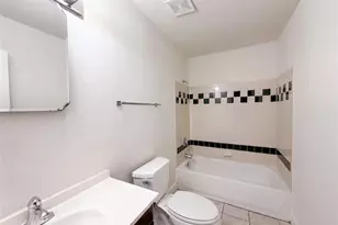 12132 Jerries Ln, Florissant, MO 63033 - Photo 18
