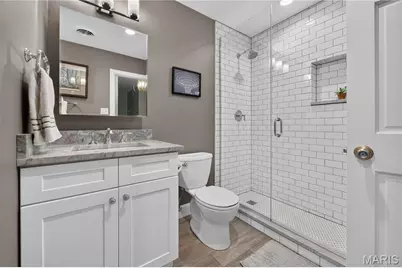 8001 Watkins Drive, Clayton, MO 63105 - Photo 16