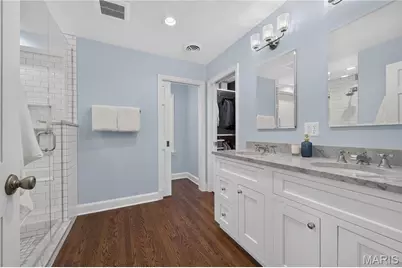 8001 Watkins Drive, Clayton, MO 63105 - Photo 14