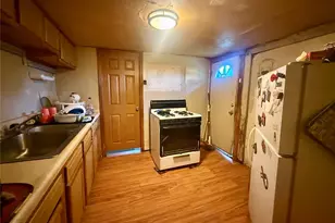 904 Pine St, Potosi, MO 63664 - Photo 10